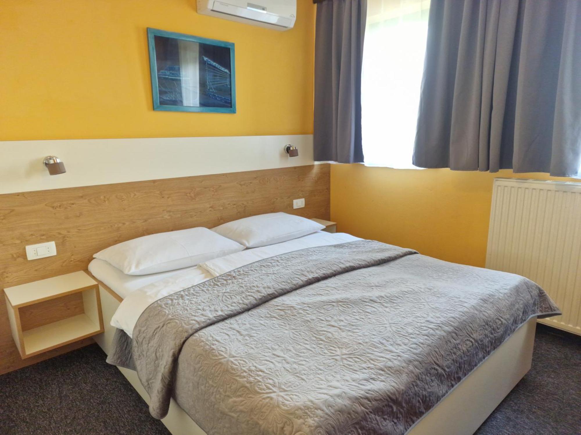 Pri Storklji Hotel Моравске-Топлице Екстериор снимка